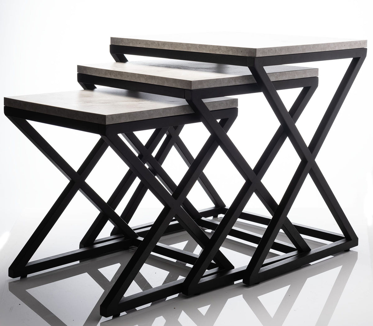 Set of 3 Nesting Tables
