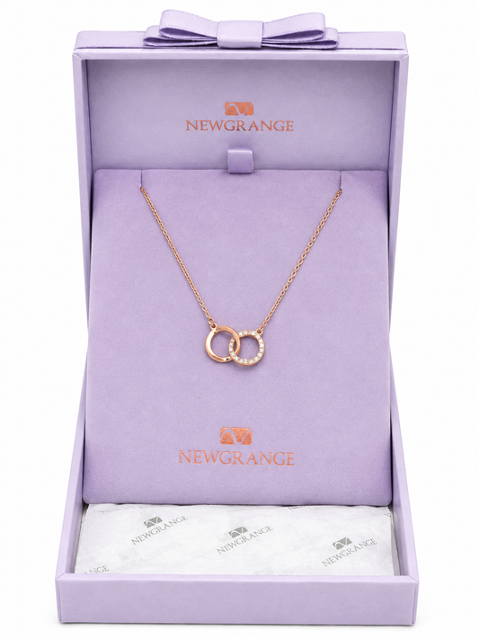 Rose Gold Interlocking Circle Necklace