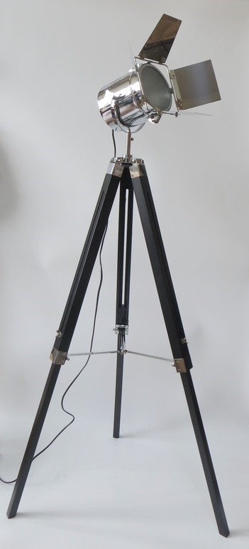 THE GRANGE COLLECTION LARGE TRIPOD FLOOR LAMP