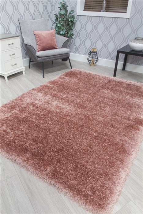 Bentley pink shaggy rug 
